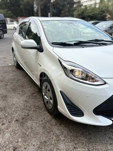 Toyota Aqua 2019, 123,000 km - 1.5 л - Bakı