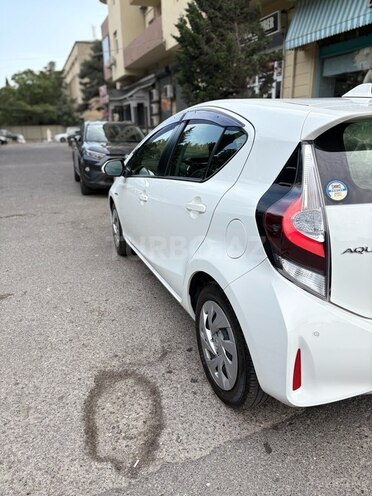 Toyota Aqua 2019, 123,000 km - 1.5 л - Bakı