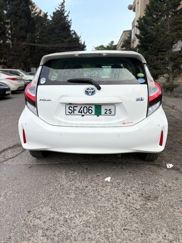 Toyota Aqua 2019, 123,000 km - 1.5 л - Bakı