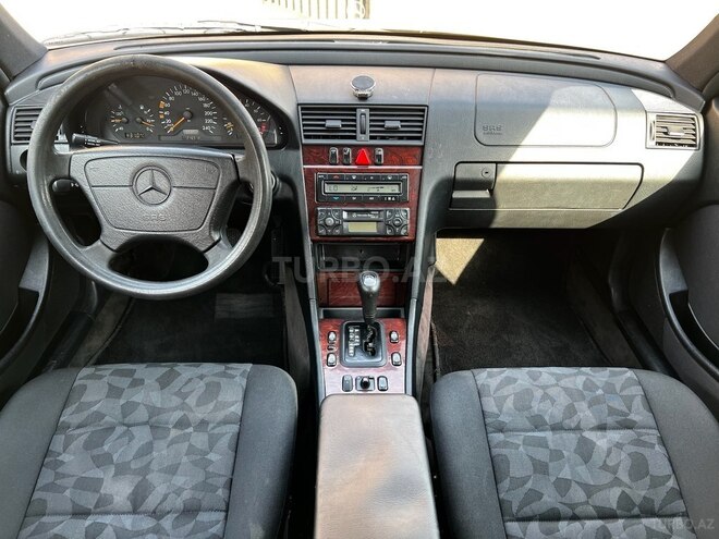 Mercedes C 200 1998, 215,000 km - 2.0 l - Lənkəran