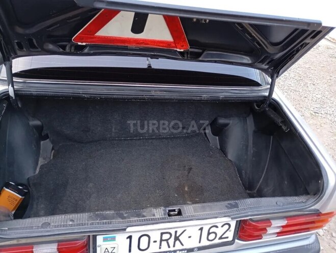 Mercedes 190 1991, 250,000 km - 2.0 l - Gəncə
