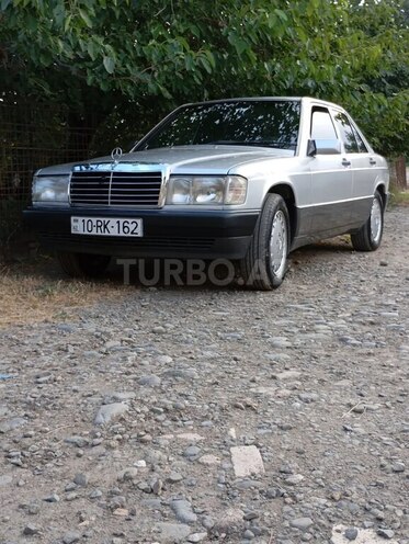 Mercedes 190 1991, 250,000 km - 2.0 l - Gəncə