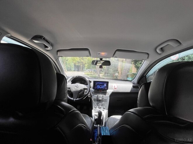Opel Astra 2009, 194,435 km - 1.4 l - Bakı