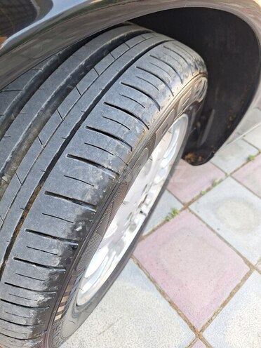Mercedes E 240 2002, 265,000 km - 2.6 л - Xaçmaz