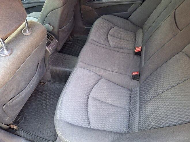 Mercedes E 240 2002, 265,000 km - 2.6 л - Xaçmaz