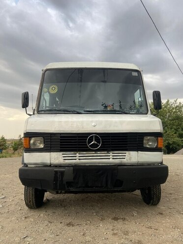 Mercedes 508 1993, 753,618 km - 2.9 l - Gəncə