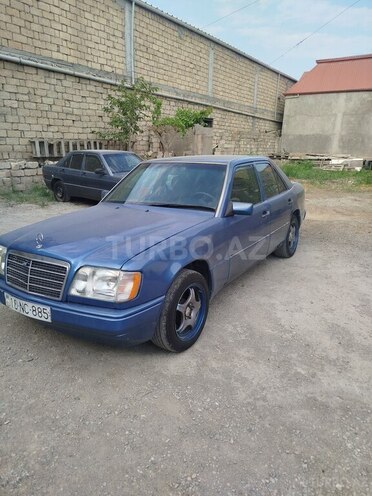 Mercedes E 200 d 1994, 321,546 km - 2.0 l - Bakı