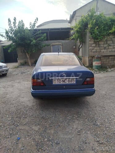 Mercedes E 200 d 1994, 321,546 km - 2.0 l - Bakı