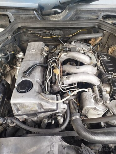 Mercedes E 200 d 1994, 321,546 km - 2.0 l - Bakı