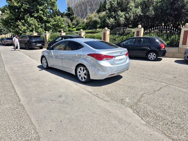 Hyundai Elantra 2011, 197,949 km - 1.8 л - Bakı