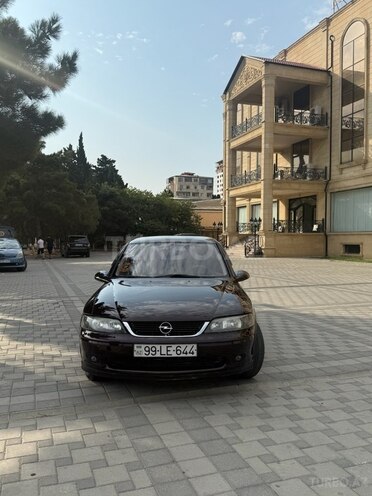 Opel Vectra-2
