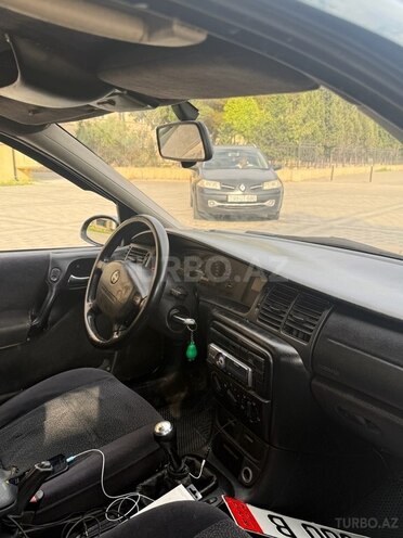 Opel Vectra-6