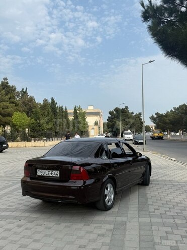 Opel Vectra-5