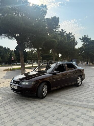 Opel Vectra-3