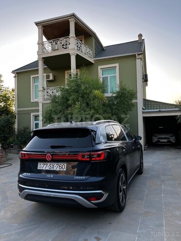 Volkswagen ID.6 Crozz-4