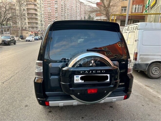 Mitsubishi Pajero 2012, 189,000 km - 3.5 л - Bakı