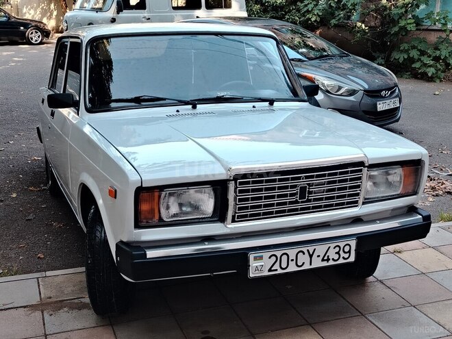 LADA (VAZ) 2107 2004, 58,000 km - 1.6 л - Qazax