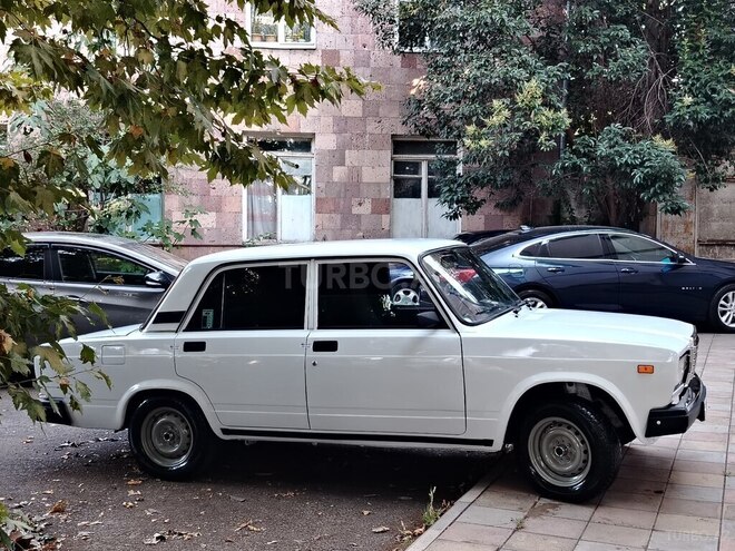 LADA (VAZ) 2107 2004, 58,000 km - 1.6 л - Qazax