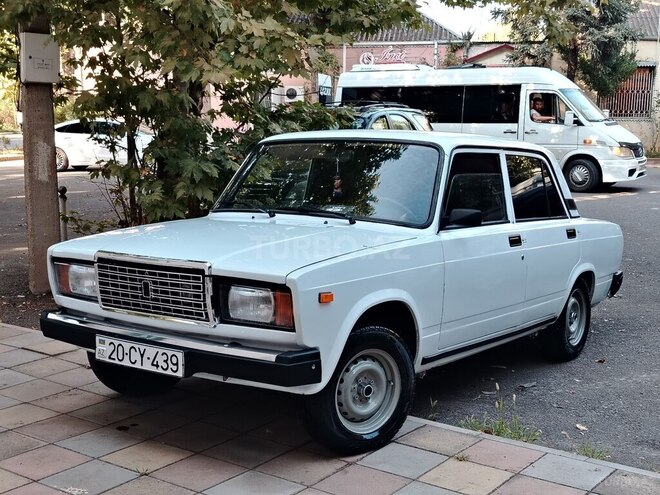 LADA (VAZ) 2107 2004, 58,000 km - 1.6 л - Qazax
