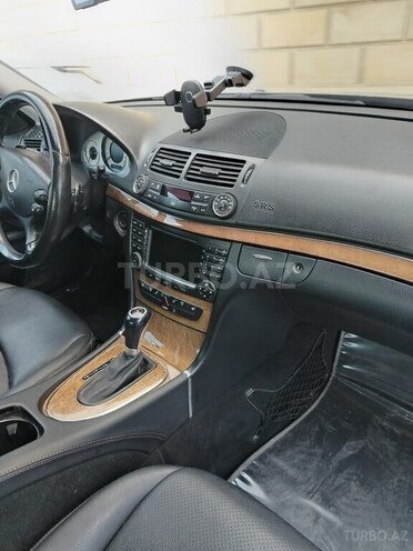 Mercedes E 350 2008, 290,000 km - 3.5 l - Bakı