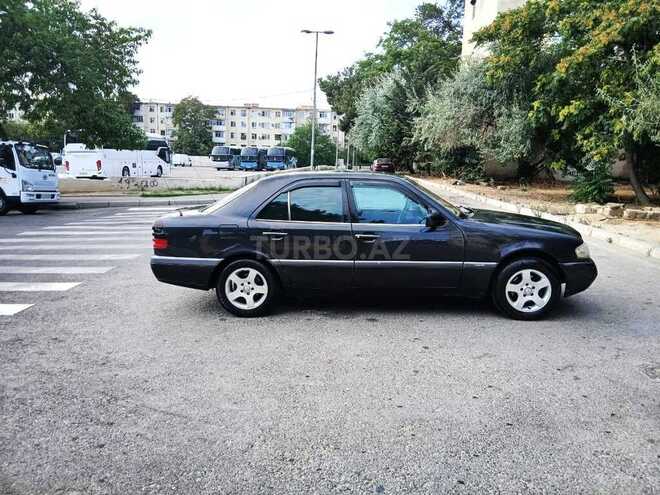 Mercedes C 180 1995, 297,000 km - 1.8 l - Bakı