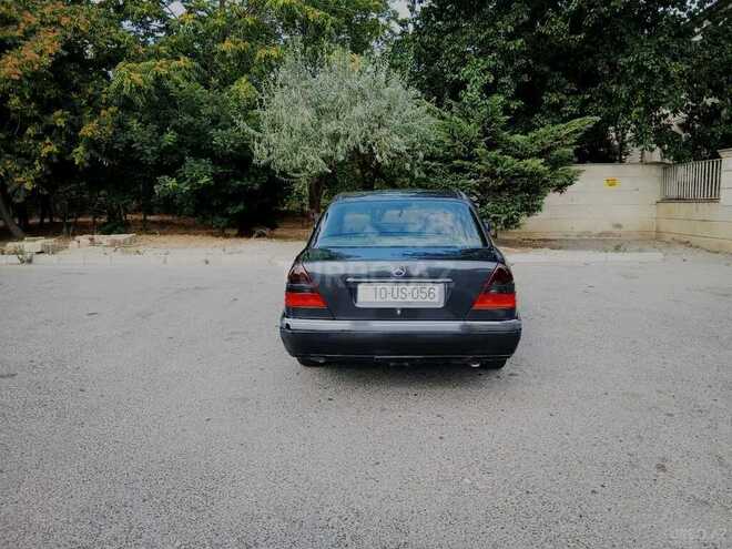 Mercedes C 180 1995, 297,000 km - 1.8 l - Bakı