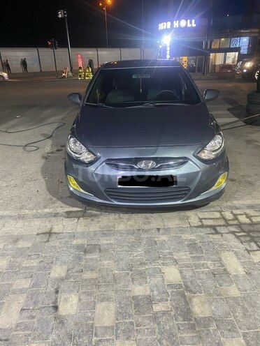 Hyundai Accent 2012, 176,000 km - 1.6 l - Bakı