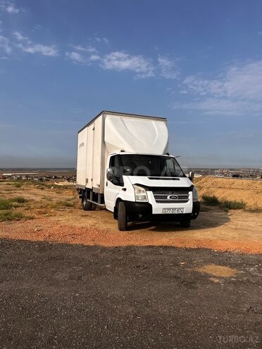 Ford Transit-18