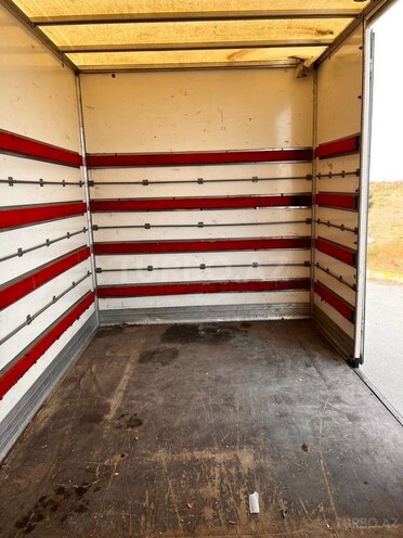Ford Transit-8