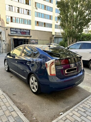 Toyota Prius 2011, 223,382 km - 1.8 l - Bakı