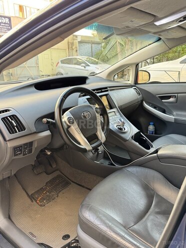 Toyota Prius 2011, 223,382 km - 1.8 l - Bakı