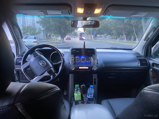 Toyota Land Cruiser Prado 2010, 190,000 km - 2.7 l - Bakı