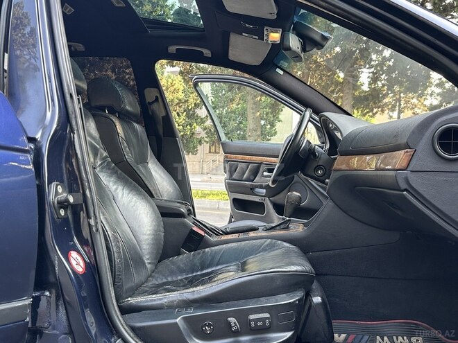 BMW 528 1999, 298,823 km - 2.8 л - Bakı