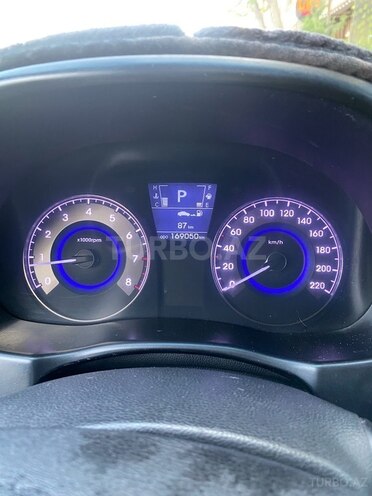 Hyundai Accent 2012, 176,000 km - 1.6 l - Bakı
