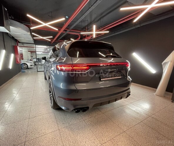 Porsche Cayenne S 2018, 94,000 km - 2.9 l - Bakı