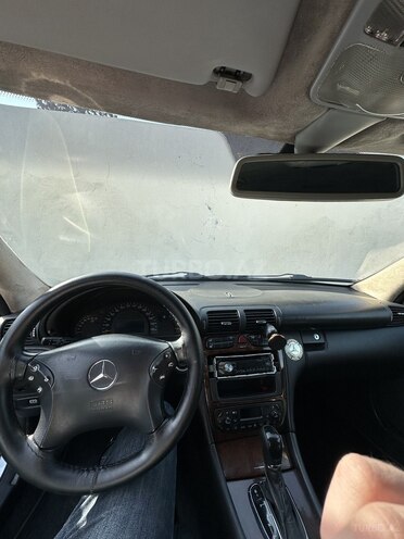 Mercedes C 240 2000, 250,000 km - 2.6 l - Bakı