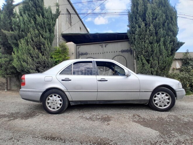 Mercedes C 180 1995, 590,000 km - 1.8 l - Bakı