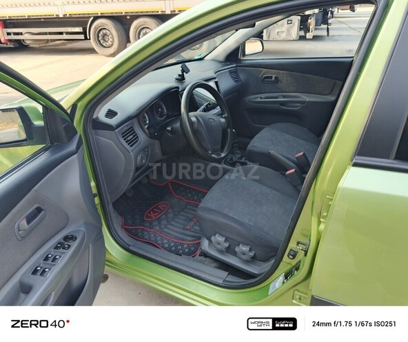 Kia Rio 2005, 269,000 km - 1.4 l - Bakı