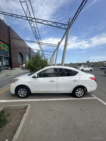 Nissan Sunny 2013, 400,000 km - 1.5 л - Bakı