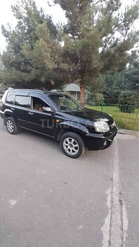 Nissan X-Trail 2001, 289,645 km - 2.0 l - İsmayıllı