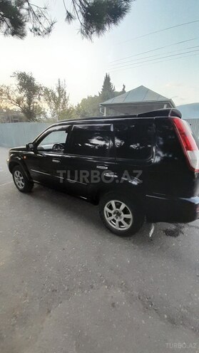 Nissan X-Trail 2001, 289,645 km - 2.0 l - İsmayıllı