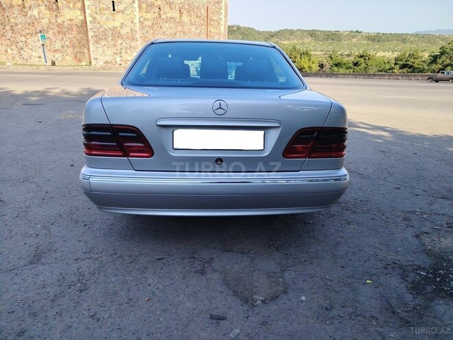 Mercedes E 220 d 1999, 214,590 km - 2.2 l - Tovuz