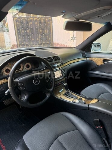 Mercedes E 220 d 2007, 301,000 km - 2.2 l - Bakı