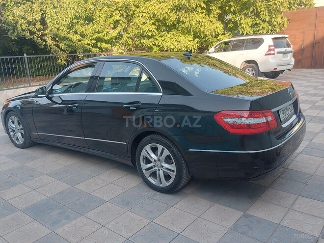 Mercedes E 220 d 2011, 286,000 km - 2.2 l - Bakı