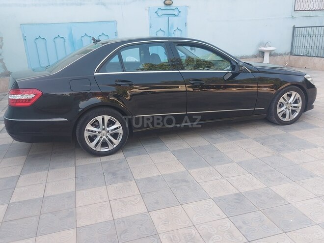 Mercedes E 220 d 2011, 286,000 km - 2.2 l - Bakı
