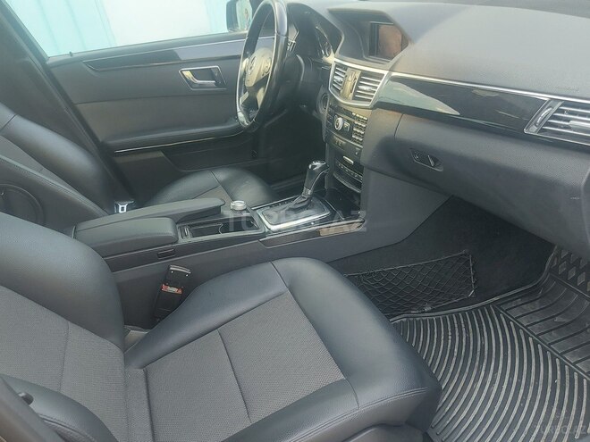 Mercedes E 220 d 2011, 286,000 km - 2.2 l - Bakı