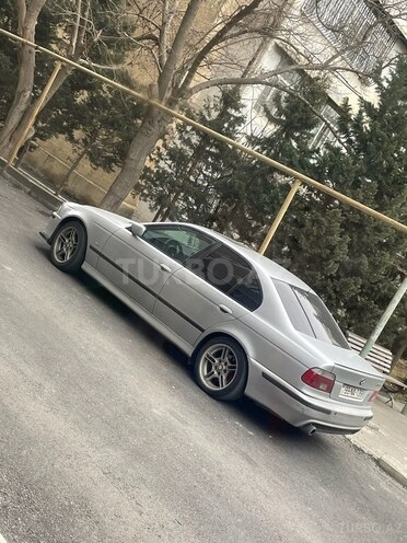 BMW 528 1998, 322,000 km - 2.8 l - Bakı