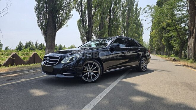 Mercedes E 220-3