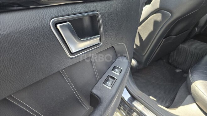 Mercedes E 220-18