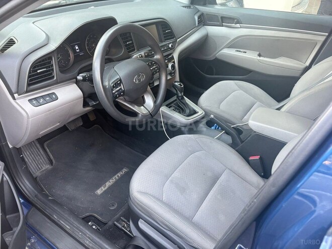 Hyundai Elantra 2019, 111,045 km - 2.0 l - Bakı